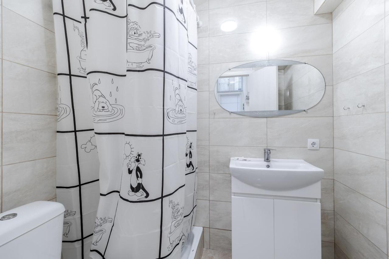 City Shalom Apartment リヴィウ エクステリア 写真