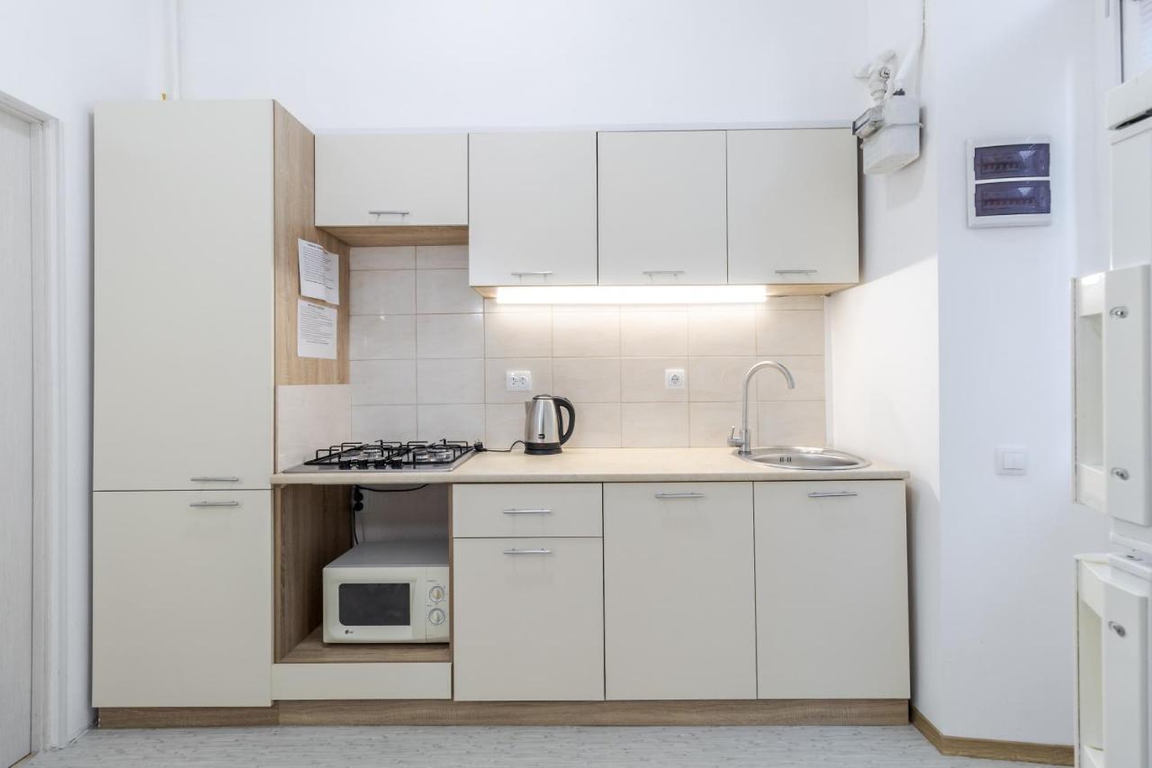 City Shalom Apartment リヴィウ エクステリア 写真